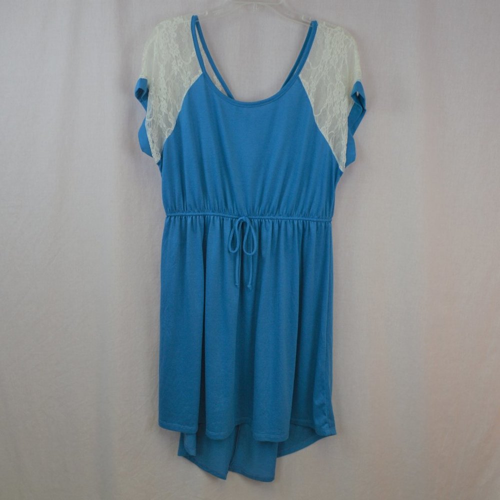 Delirious Los Angeles Blue lace short sleeve dress